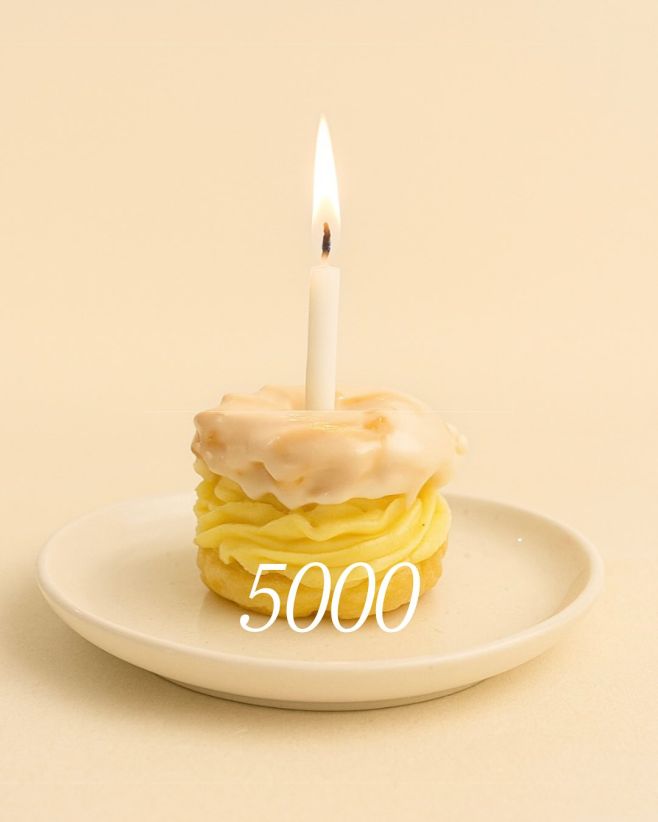 Dnes jsme si daly trochu cukru na vás. Máme 5 000 sledujících a přemýšlíme, jak to s vámi oslavit 🎂 Co soutěž o ledvinku? 🙌
